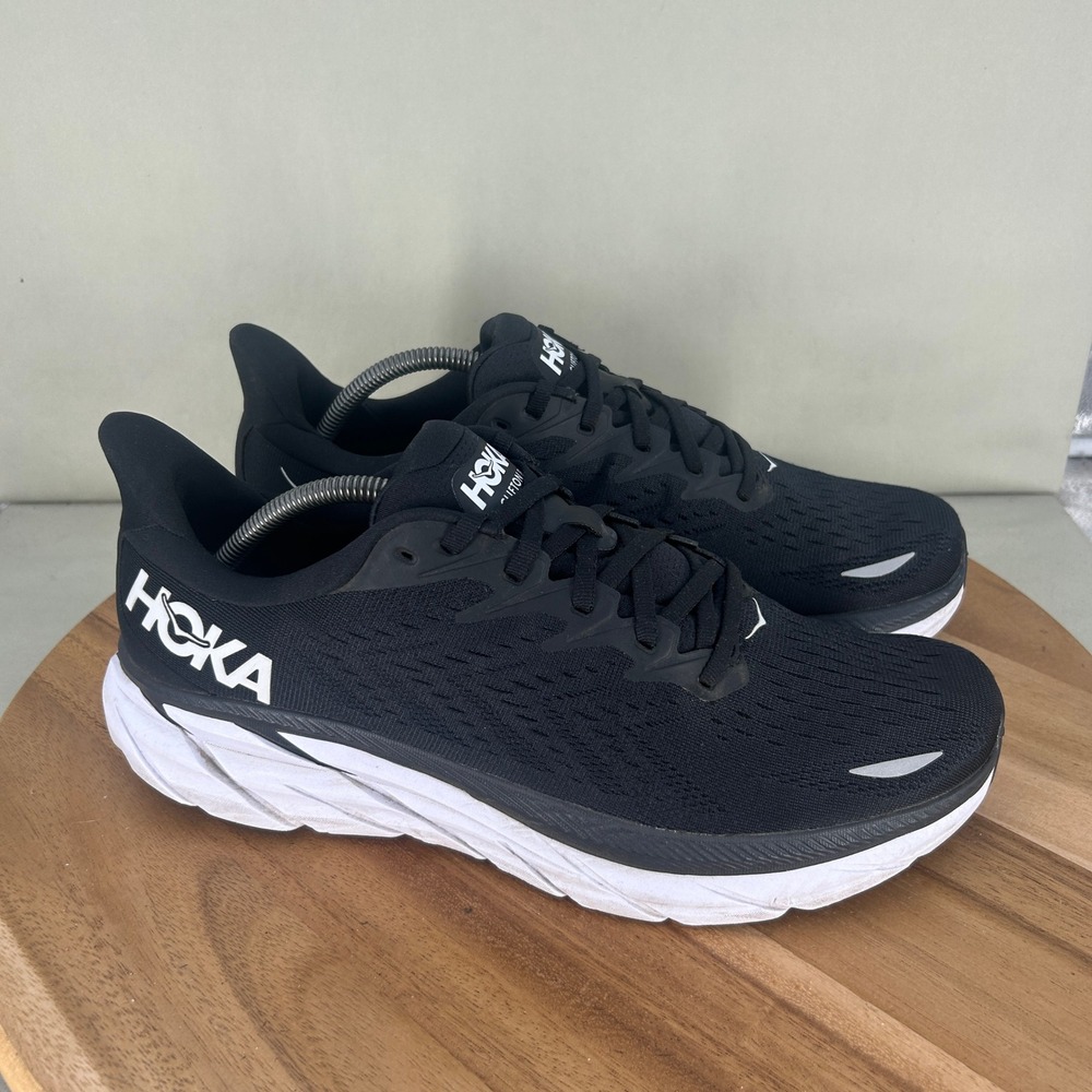 Hoka One One Clifton 8 Mens Running Shoes Black White 1119393 BWHT Size 11.5 D